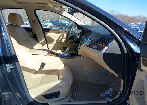 2012 BMW 550I из США, поврежденный, VIN WBAFR9C59CDX79324